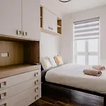 La88 Bayview Penthouse With Jacuzzi *