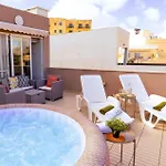 Apartman La88 Bayview Penthouse With Jacuzzi