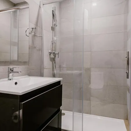 La88 Bayview Penthouse With Jacuzzi