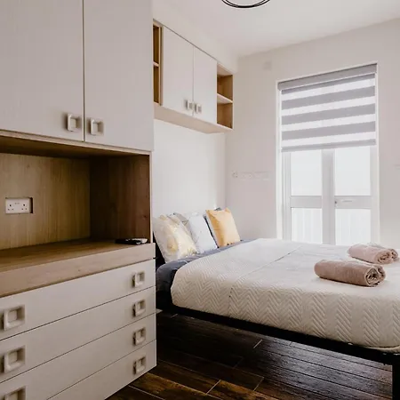 La88 Bayview Penthouse With Jacuzzi *