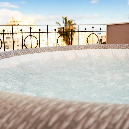 La88 Bayview Penthouse With Jacuzzi * Sliema