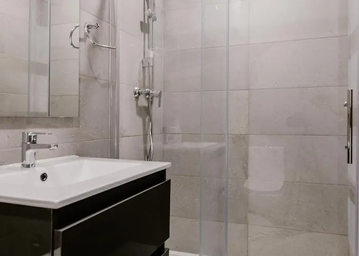 La88 Bayview Penthouse With Jacuzzi