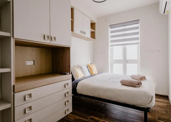 La88 Bayview Penthouse With Jacuzzi *