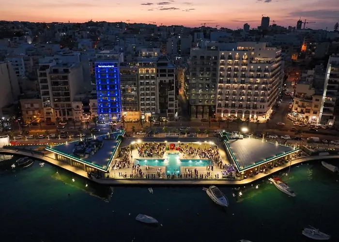 Apartamento La88 Bayview Penthouse With Jacuzzi *