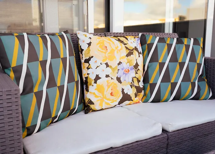 La88 Bayview Penthouse With Jacuzzi *