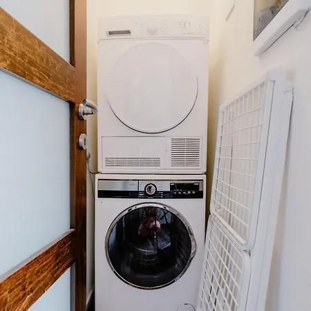 La88 Bayview Penthouse With Jacuzzi סליאמה