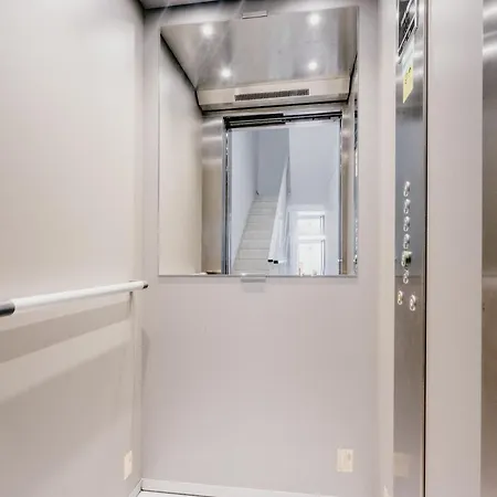 La88 Bayview Penthouse With Jacuzzi סליאמה